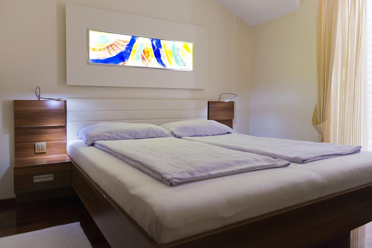 Pansion Maestral Hotel Novi Vinodolski Bagian luar foto