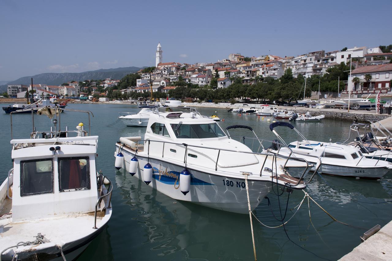 Pansion Maestral Hotel Novi Vinodolski Bagian luar foto